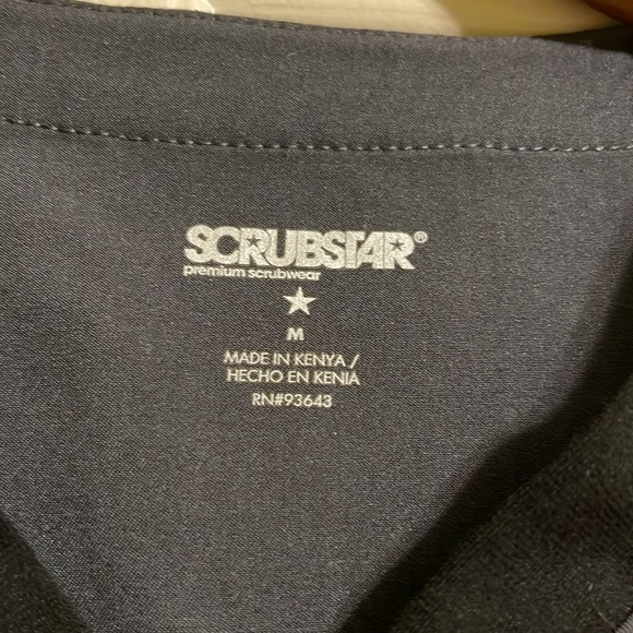 ScrubStar V Neck Scrubs Top Size Medium - Picture 2 of 5
